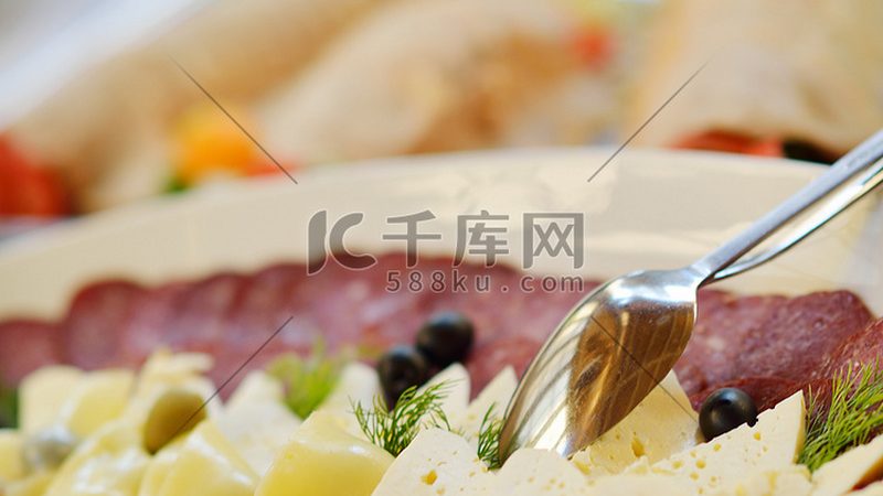 干锅底料报价单背后的行业秘密**
