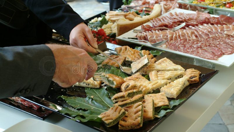 揭秘坚果炒货类休闲食品代工报价背后的秘密